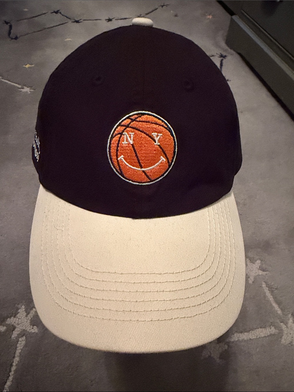 NWT NYONxKnicks Black and White New York Knicks hat